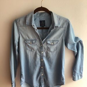 Denim boyfriend shirt - American Eagle